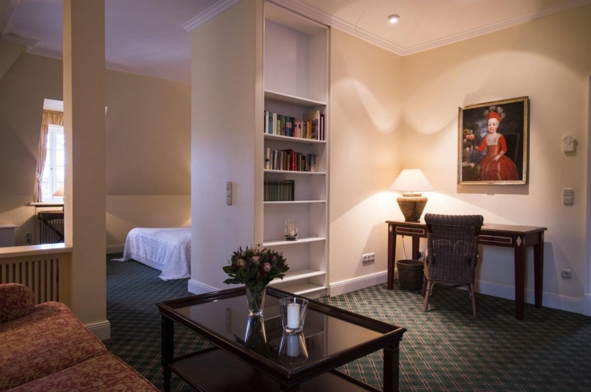 Herrenhaus Appartement 13 뤼더스부르크 외부 사진